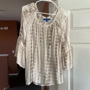 Women’s blouse